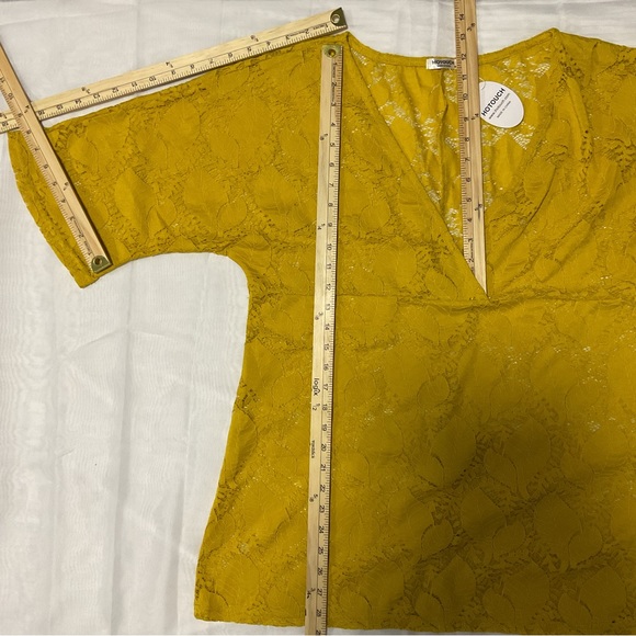 NWT Hotouch Lace Patchwork Floral Pattern Overlay Top V-neck Loose Short Sleeves - Picture 9 of 16